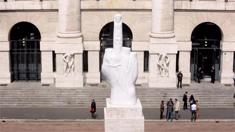 maurizio-cattelan-celebre-magazine