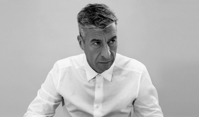 maurizio-cattelan-celebre-magazine