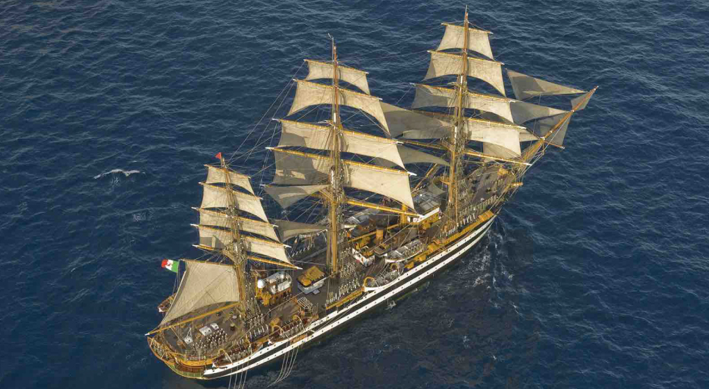 Italian Navy, Amerigo Vespucci