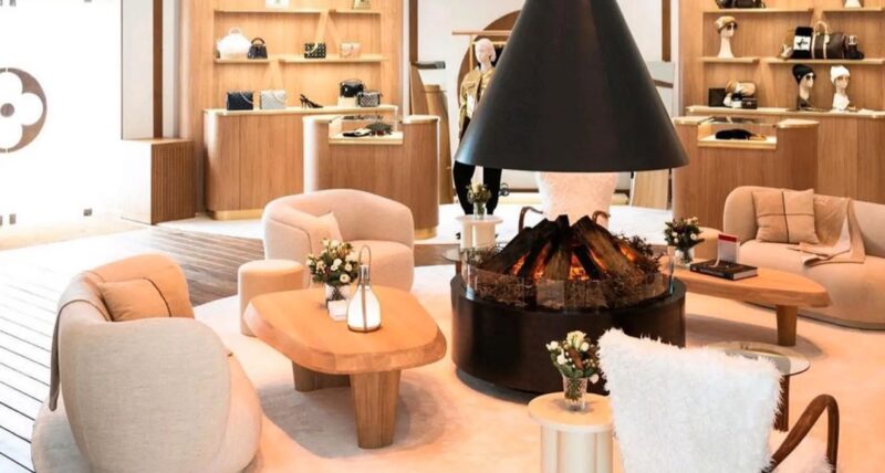 Louis Vuitton - Boutique in St Moritz