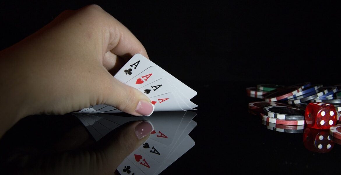 Definition and key differences between gambling and betting